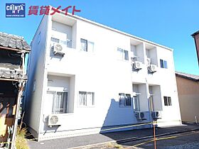 ｌａ　ｄｏｕｃｅ　ｃｈａｌｅｕｒ F ｜ 三重県四日市市東富田町（賃貸アパート1K・1階・33.37㎡） その1