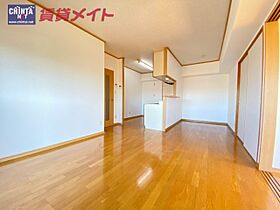 ＪＩＮハイツ富田浜 7B ｜ 三重県四日市市富田浜町（賃貸マンション3LDK・7階・67.96㎡） その3