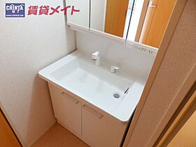 ボヌール伸栄　Ｂ 101 ｜ 三重県四日市市富士町（賃貸アパート1LDK・1階・47.66㎡） その8