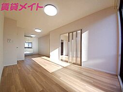 メルベール西富田