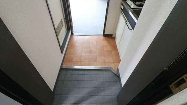 玄関 アルカディア御器所 3階/-