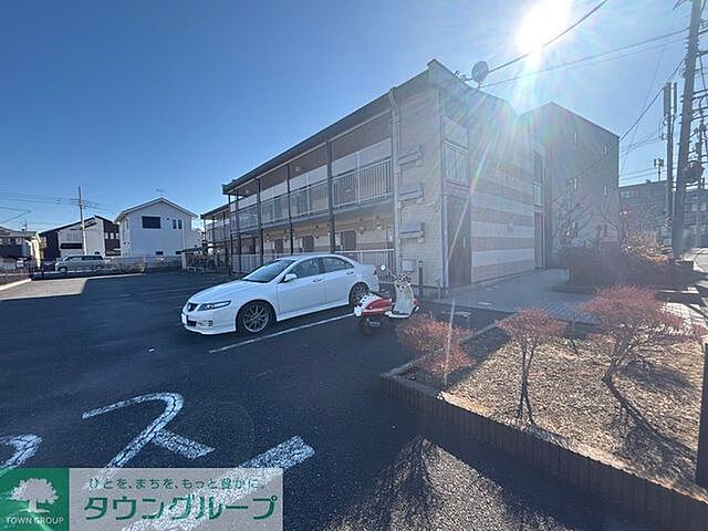 8 / 21