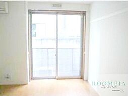 ホワイトハウス 2C 2階1Kのリビング/ダイニング