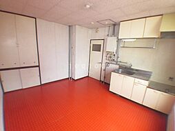 第5青雲荘 110 1階ワンルームのリビング/ダイニング