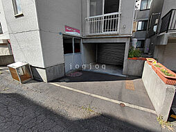 9 / 16