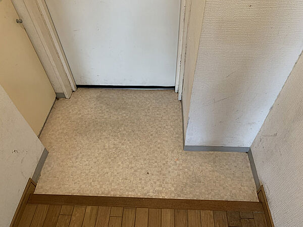 画像8:玄関