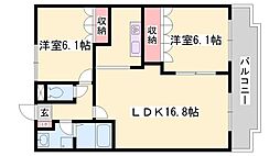 ウィンズ・パレス雅 2階