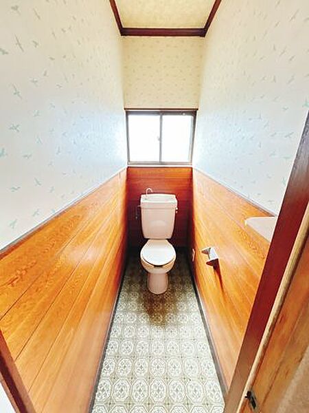トイレを拡大表示