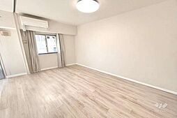 全室約5.5帖以上。各居室大きなクローゼット付き!