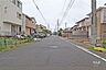 外観：物件の南側前面道路（東側から）［2026年9月11日撮影］