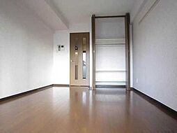 ラグジュアリーアパートメント両国 7階1Kのリビング/ダイニング