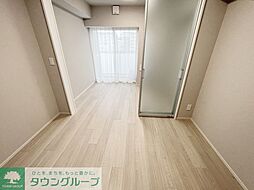 クレストコート町屋 8階1DKのリビング/ダイニング