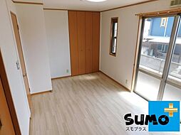 ヒルトップ 102 1階1Kのリビング/ダイニング