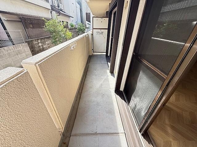 バルコニー