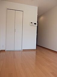 リブリ・パルクルール 102 1階1Kのリビング/ダイニング