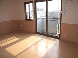 ユウカサグランデ 203 2階1LDKのリビング/ダイニング