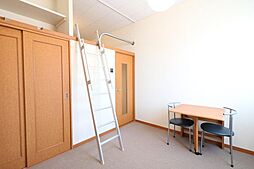 レオパレスエクレール君塚 204 2階1Kのリビング/ダイニング