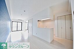 エリザベス 204 2階1LDKのリビング/ダイニング