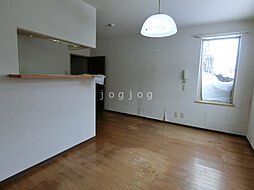 ヴェルエアー山の手 101 1階1LDKのリビング/ダイニング