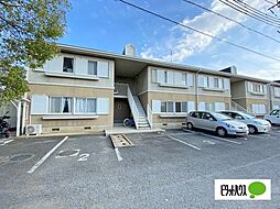 ドミールクルス 2階