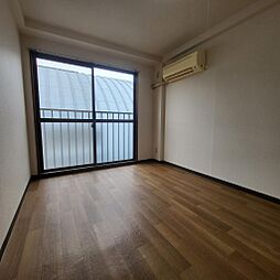 一ツ橋リビング 303 3階1Kの寝室