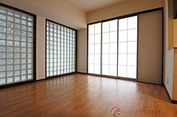 アーバンフラッツ西中島 10階1LDKのリビング/ダイニング