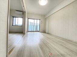 セイワパレス新大阪 2階1LDKのリビング/ダイニング