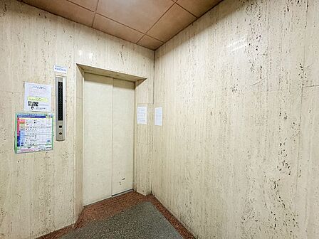 エレベーター付きで、重い荷物の日も移動がとても楽。上階でも負担が少なく、暮らしやすいです！