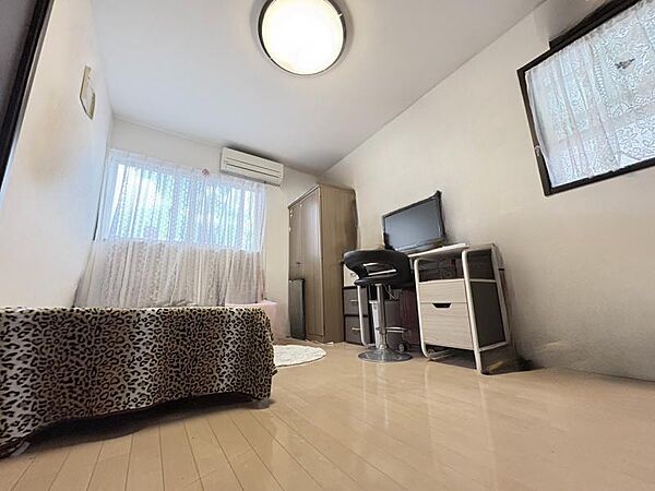 室内を拡大表示