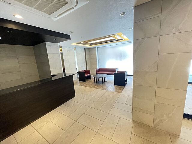 エントランス オープンレジデンシア名古屋菊井通 5階/-