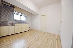 アーデンハウス 401 4階2DKのリビング/ダイニング