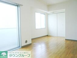 サンピアＮｏ．16 305 3階1Kのリビング/ダイニング