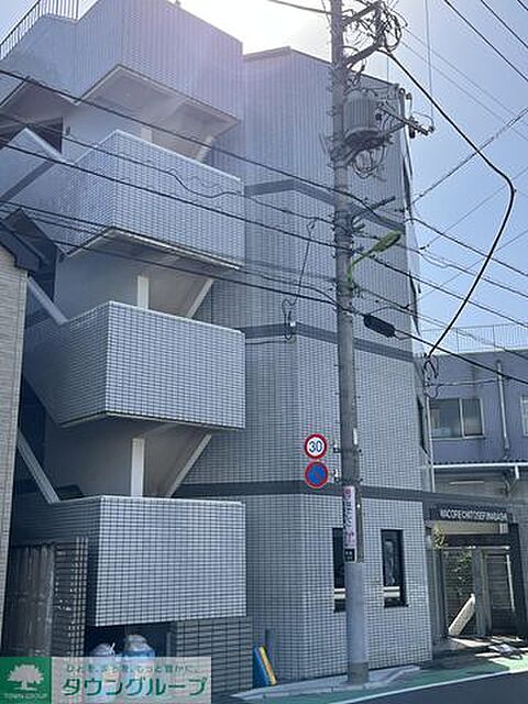 6 / 10