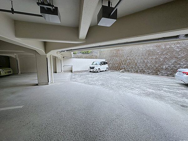 駐車場を拡大表示