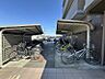 その他：屋根付き駐輪場で雨の日でも安心♪