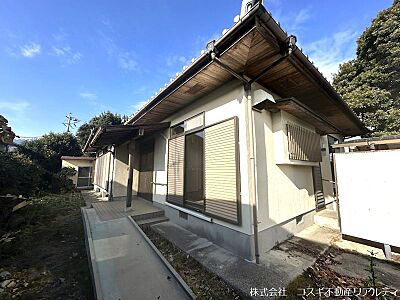 外観：【リフォーム前】外観写真になります。外壁塗装を行います♪