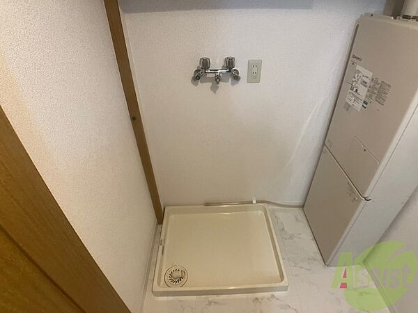 画像23:洗濯機置場は室内にあるのでもちろんいつでも洗濯できます。