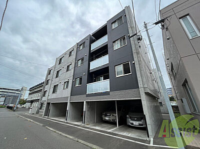 外観：札幌市東区北19条東「SKYGARDENSAPPORO」