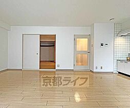 メゾン醒ヶ井 103 1階1LDKのリビング/ダイニング