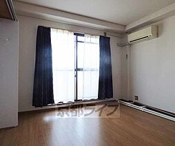 ウイング嵐山 2階1Kのリビング/ダイニング