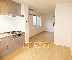 グレイス嵯峨 1階1LDKのリビング/ダイニング