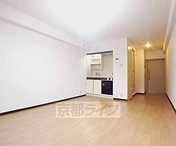 メゾンドール四条大宮 706 7階ワンルームのリビング/ダイニング