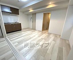 ＧＲＯＯＶＥ西院清水町 2階1LDKのリビング/ダイニング