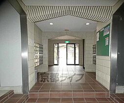 13 / 35