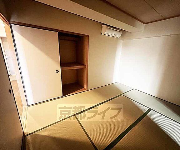 寝室