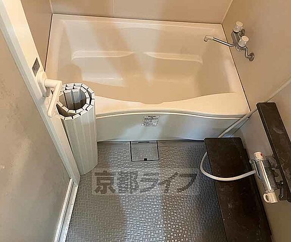 浴室