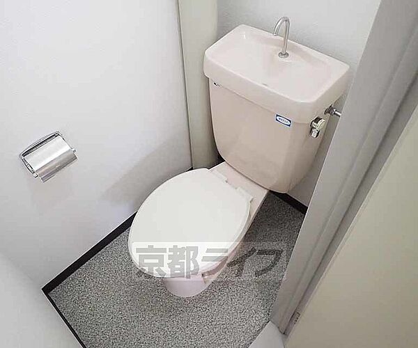画像7:すっきりとしたトイレです。