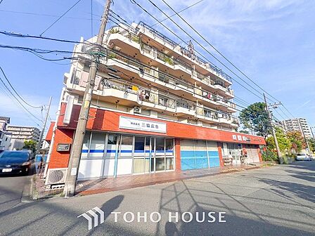 忙しく過ぎゆく日常を置き去るほど、ゆったりした時間が流れる住環境。