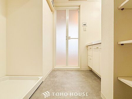 ご家族の1日が始まり、1日の終わりを締めくくる洗面空間。