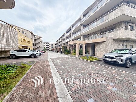 忙しく過ぎゆく日常を置き去るほど、ゆったりした時間が流れる住環境。